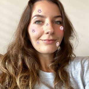 Meet your Posher, Cassie